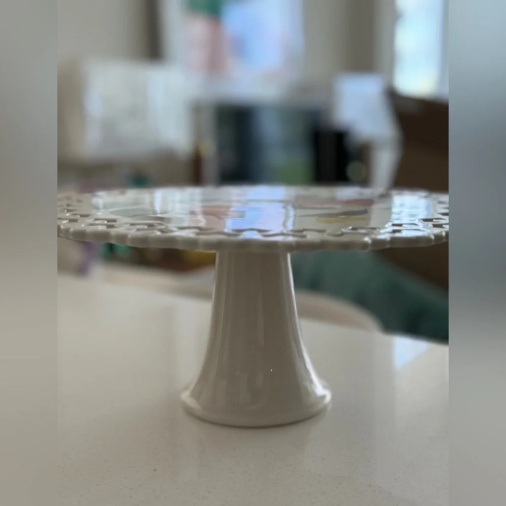 Chantilly Cake Stand